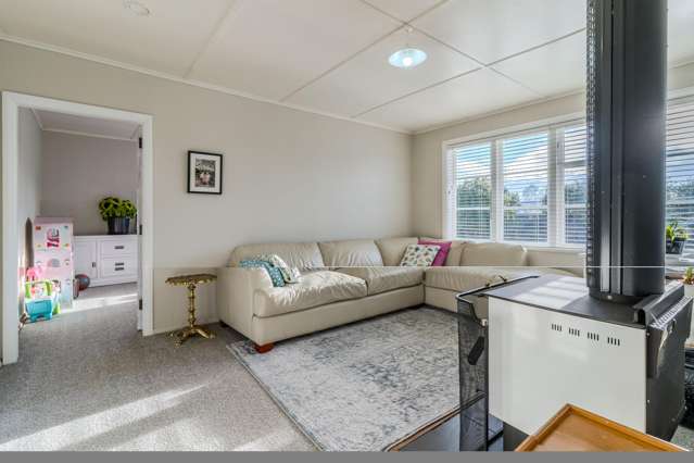 6 Duthie Street Milton_2