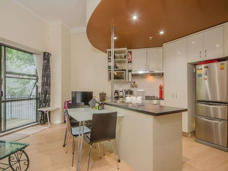 2e/18 Hobson Street Auckland Central_5