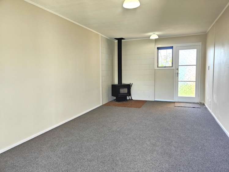 2/4 Rachael Place Farm Cove_11