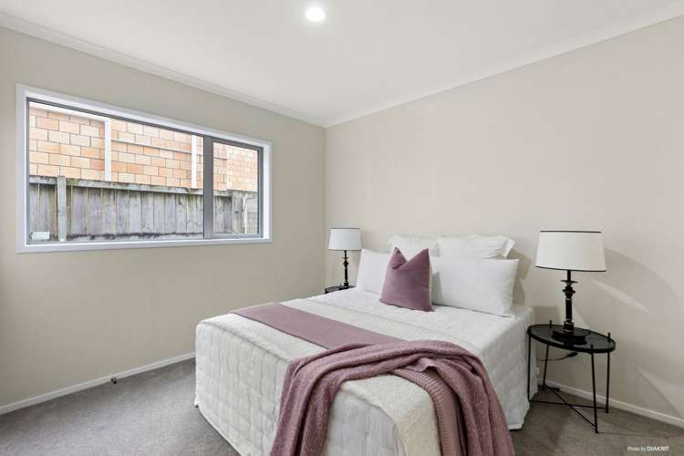 23 Agapanthus Place Flat Bush_7