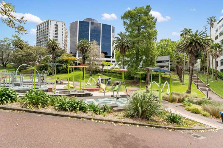 GB/68 Greys Avenue Auckland Central_16