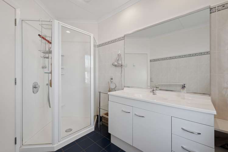 12 Riley Crescent Redwoodtown_29