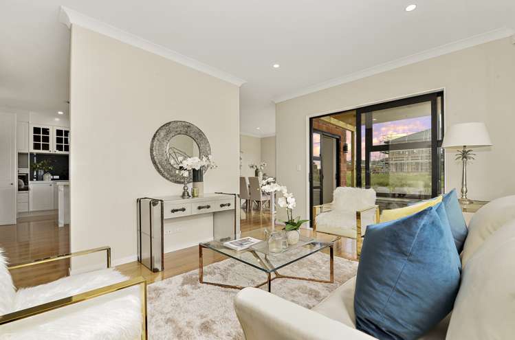 2 Eastfield Avenue Flat Bush_5