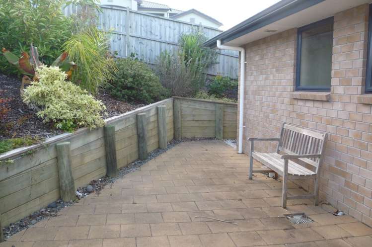 89 Roberta Crescent Orewa_8