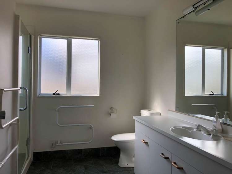 103b Redoubt Road Goodwood Heights_12