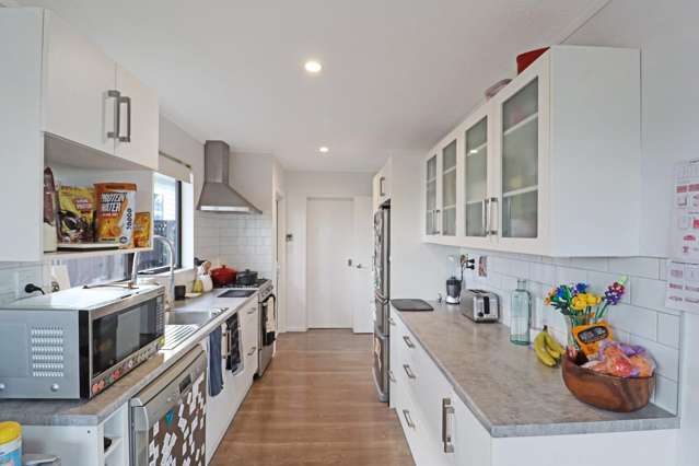 32 Outram Grove 10607_3