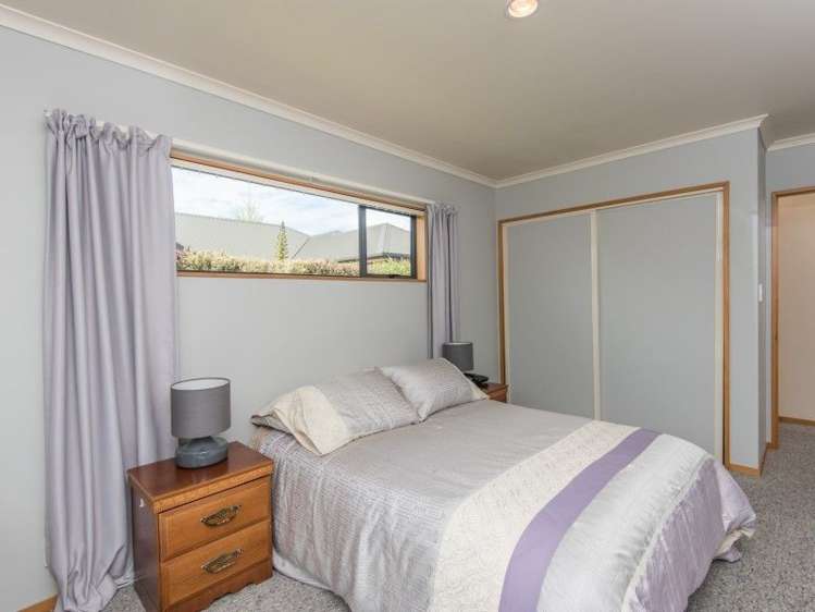 10 Fernlea Rise Richmond_11