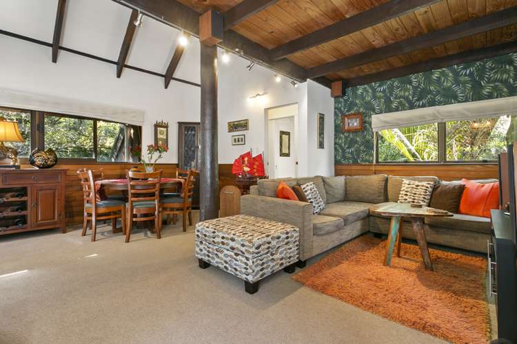 21 Kaurimu Rise Titirangi_5