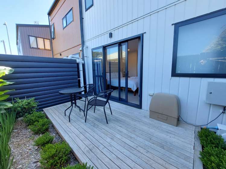 5/128 Onewa Road 10887_12