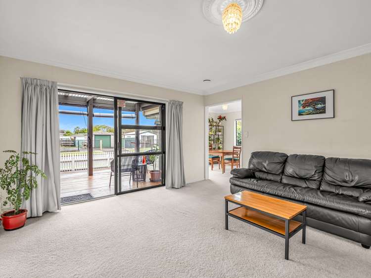 2A Belvedere Crescent Takaro_12
