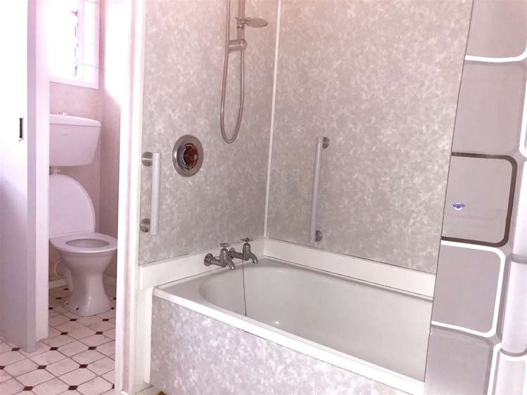 2/16 Hamlin Road Mount Wellington_7