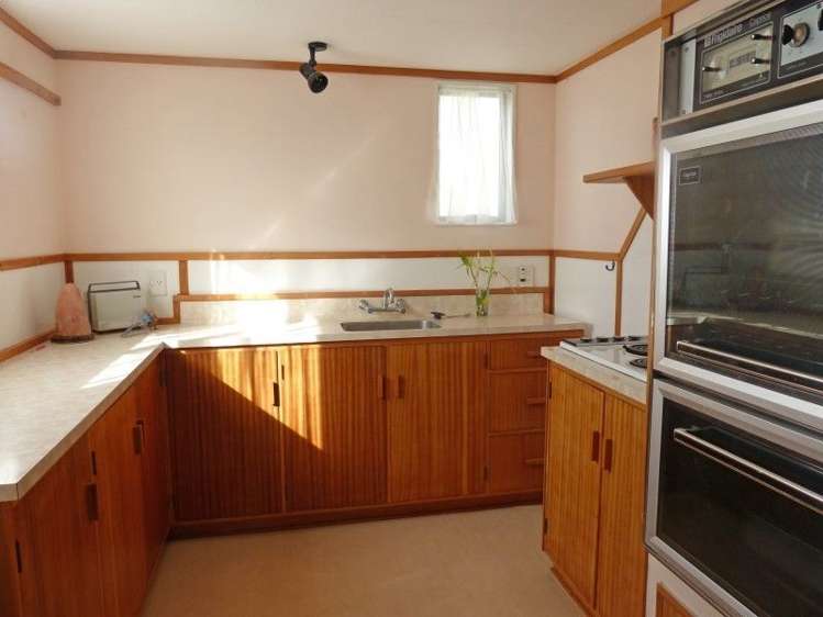 10 Windsor Terrace Taradale_12