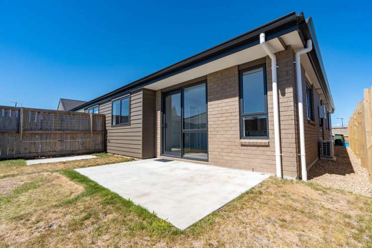 53 Waruhia Crescent Rototuna North_9