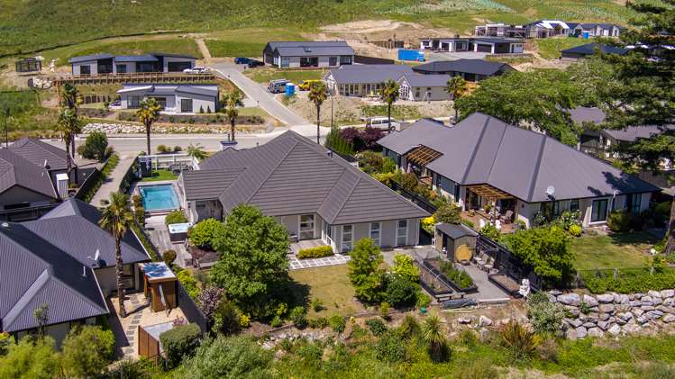 44 Sunningdale Drive Stoke_18