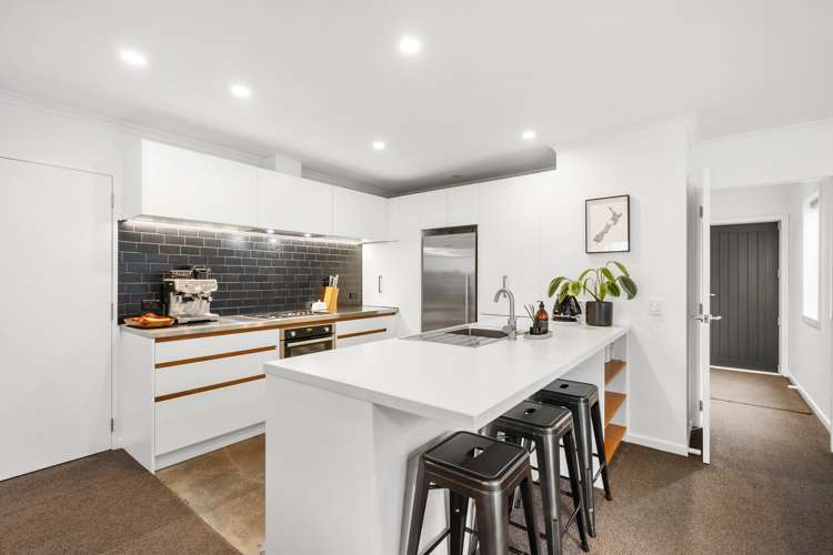 9/36 Dee Street Island Bay_7