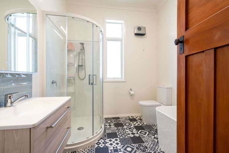 92 Kenmure Road Kenmure_11