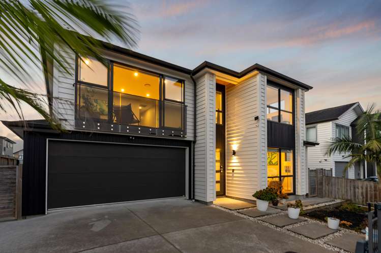 44 Kokowai Parade Hobsonville_21