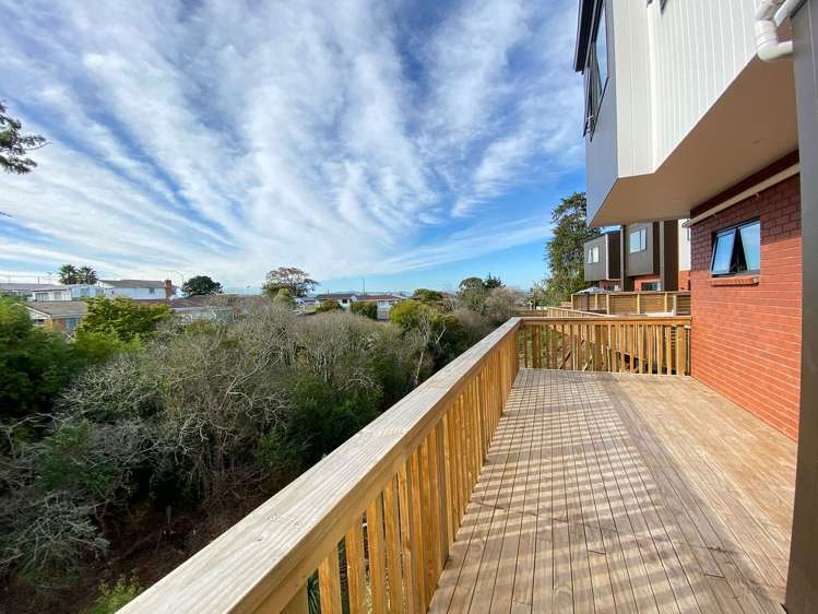 8/72 Alfriston Road Manurewa East_16