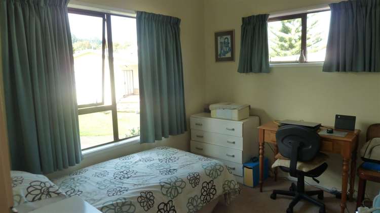 106a Grafton Road Thames_10