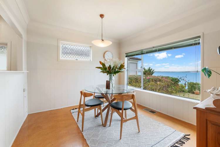 44 Cliff Road Torbay_9