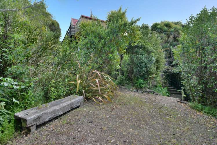 73 Easther Crescent Kew_16