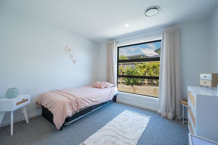 68 Katania Heights Brightwater_13