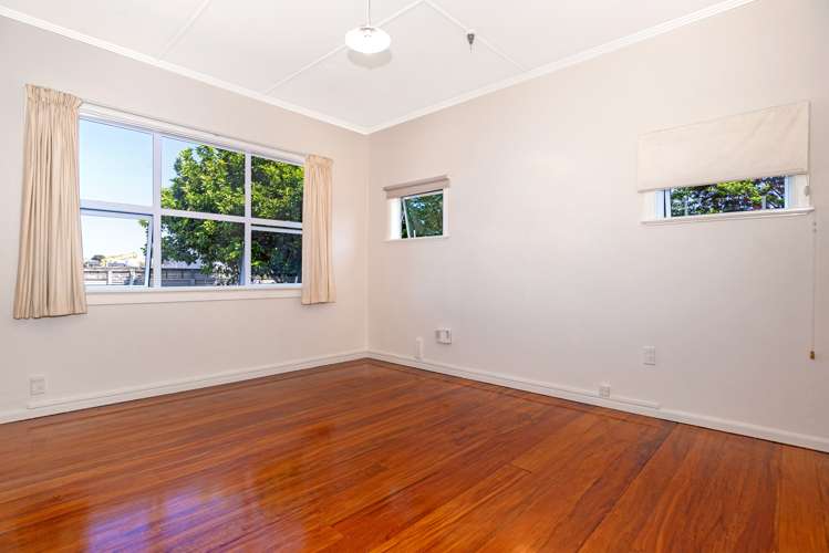 21 Leith Street Gisborne_7