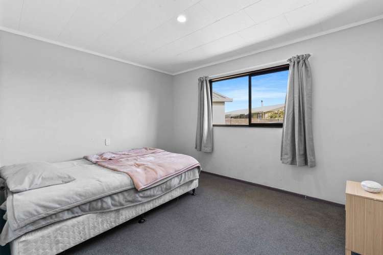 9b Lyn Grove Papamoa_11