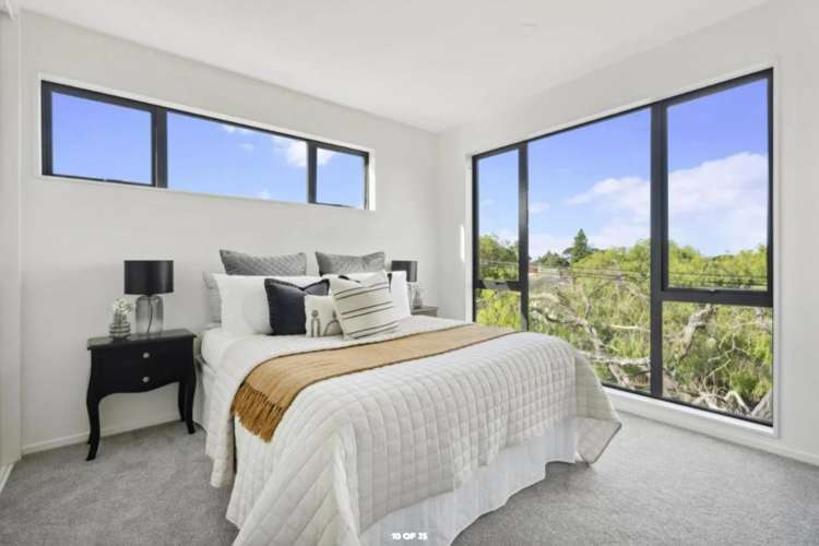 5/21 Erima Avenue Point England_6