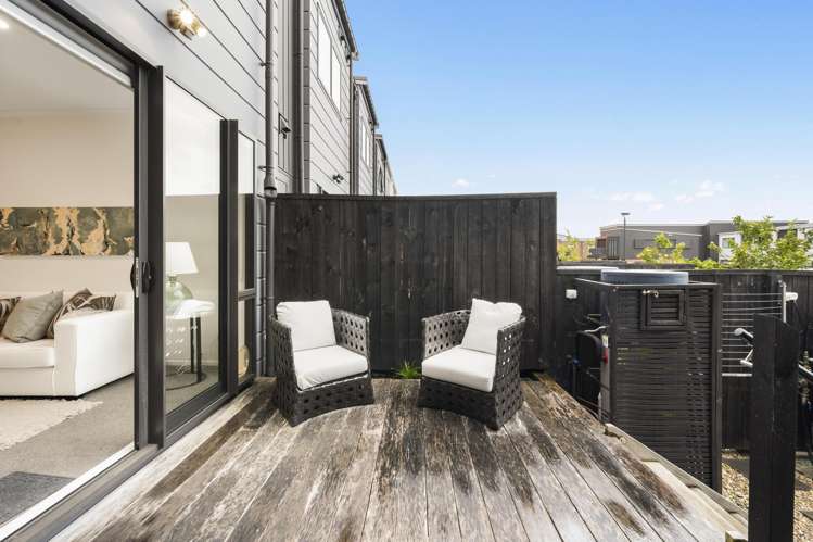 13/1 Scott Road Hobsonville_16