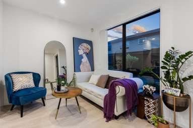 25D Oteha Valley Road_4