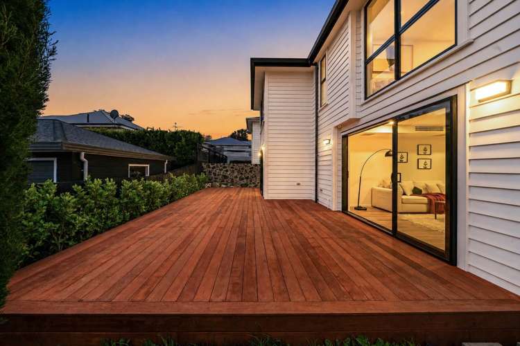 8 Selcourt Road Mt Albert_15