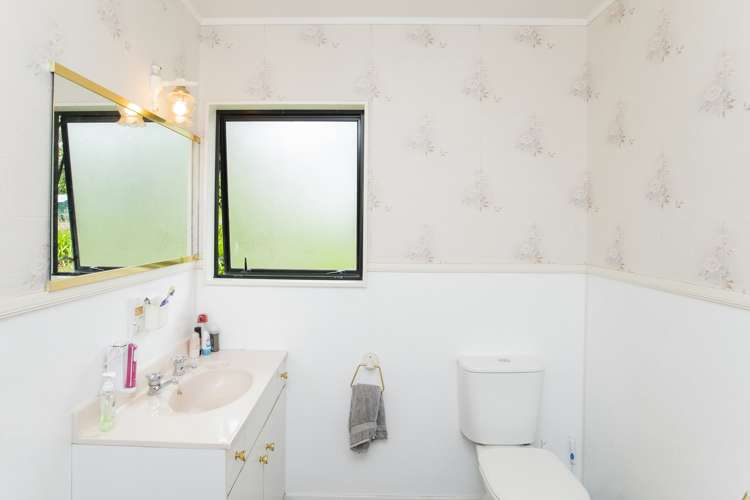 575b Back Ormond Road Makauri_13