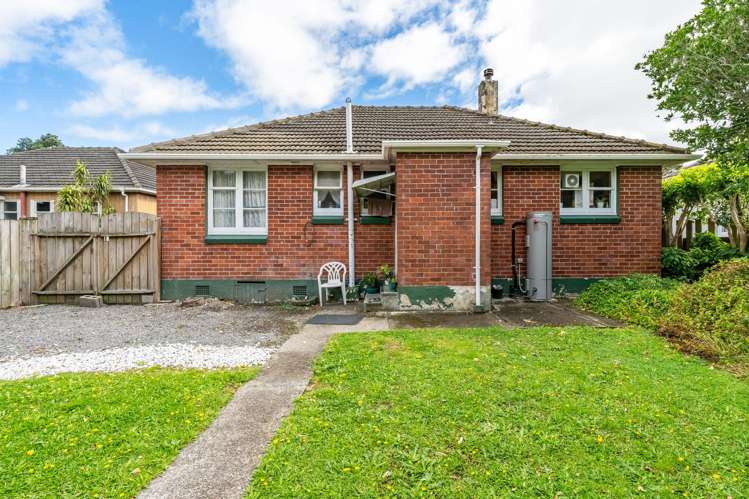 54 Petherick Street Taita_15