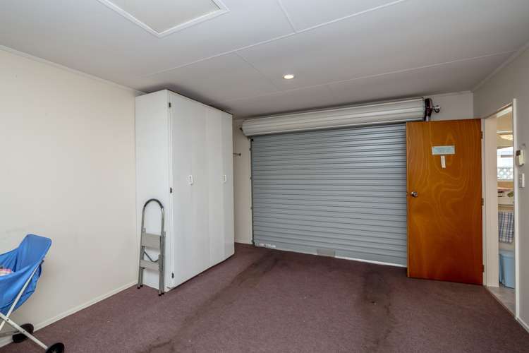 1a Miller Place Lyall Bay_18