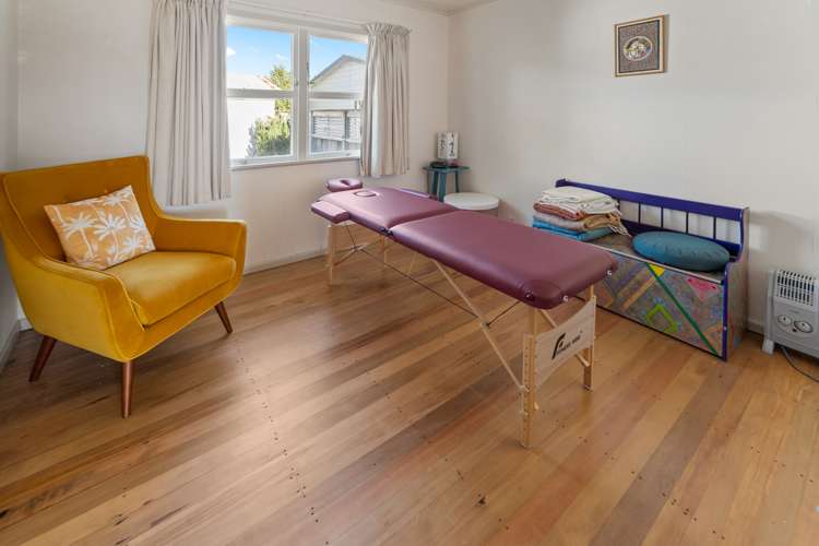 2/12 Cambria Street The Wood_15