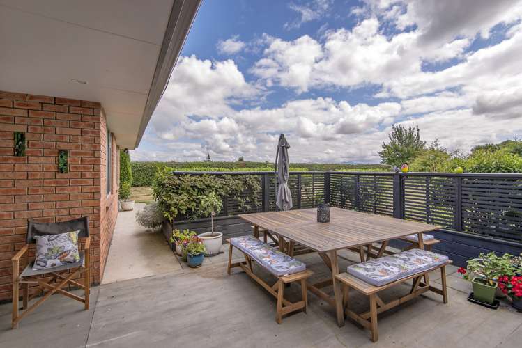 84 Stott Drive Darfield_21