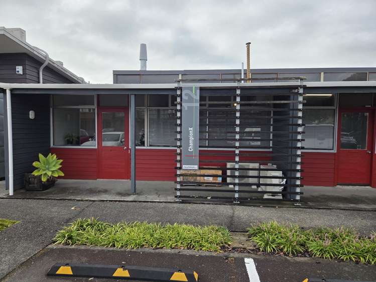 11 and 12/17 Nobs Line_0