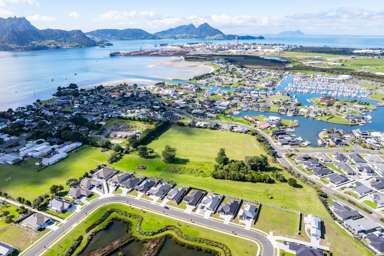 71 Kaurinui Crescent_1