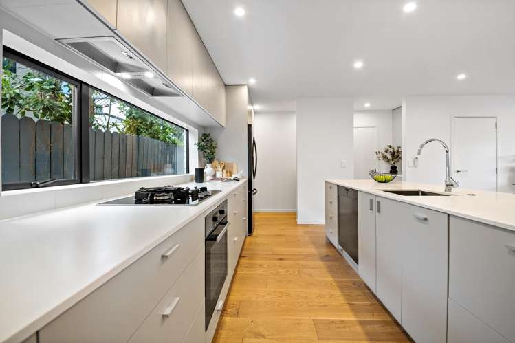 12a Derby Downs Place Ellerslie_6