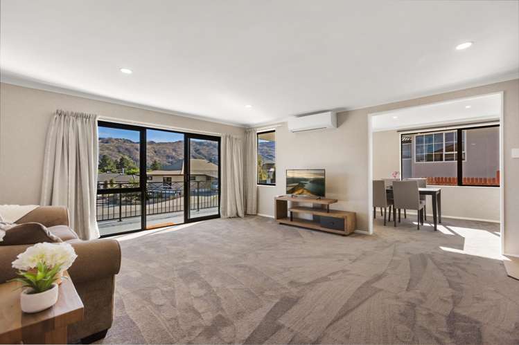 70 Newcastle Street Clyde_9