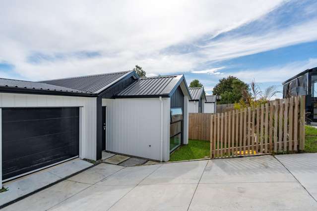 3/18 Church Road Pukete_3
