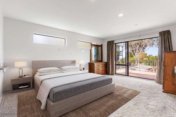 84 Wade River Road Stanmore Bay_5