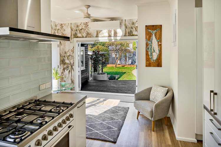 147 Marine Parade Eastbourne_11