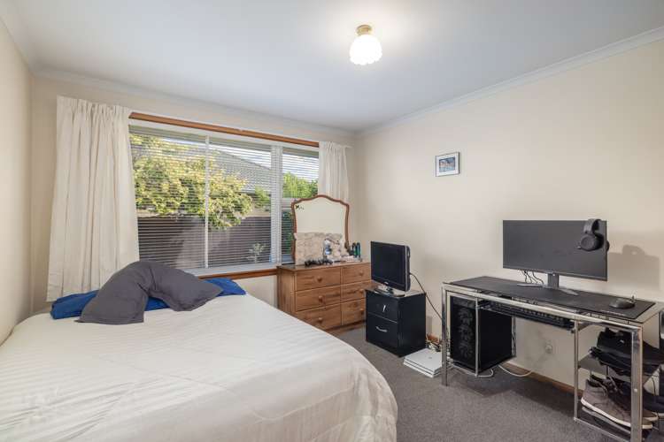 33 Compton Street Woolston_10