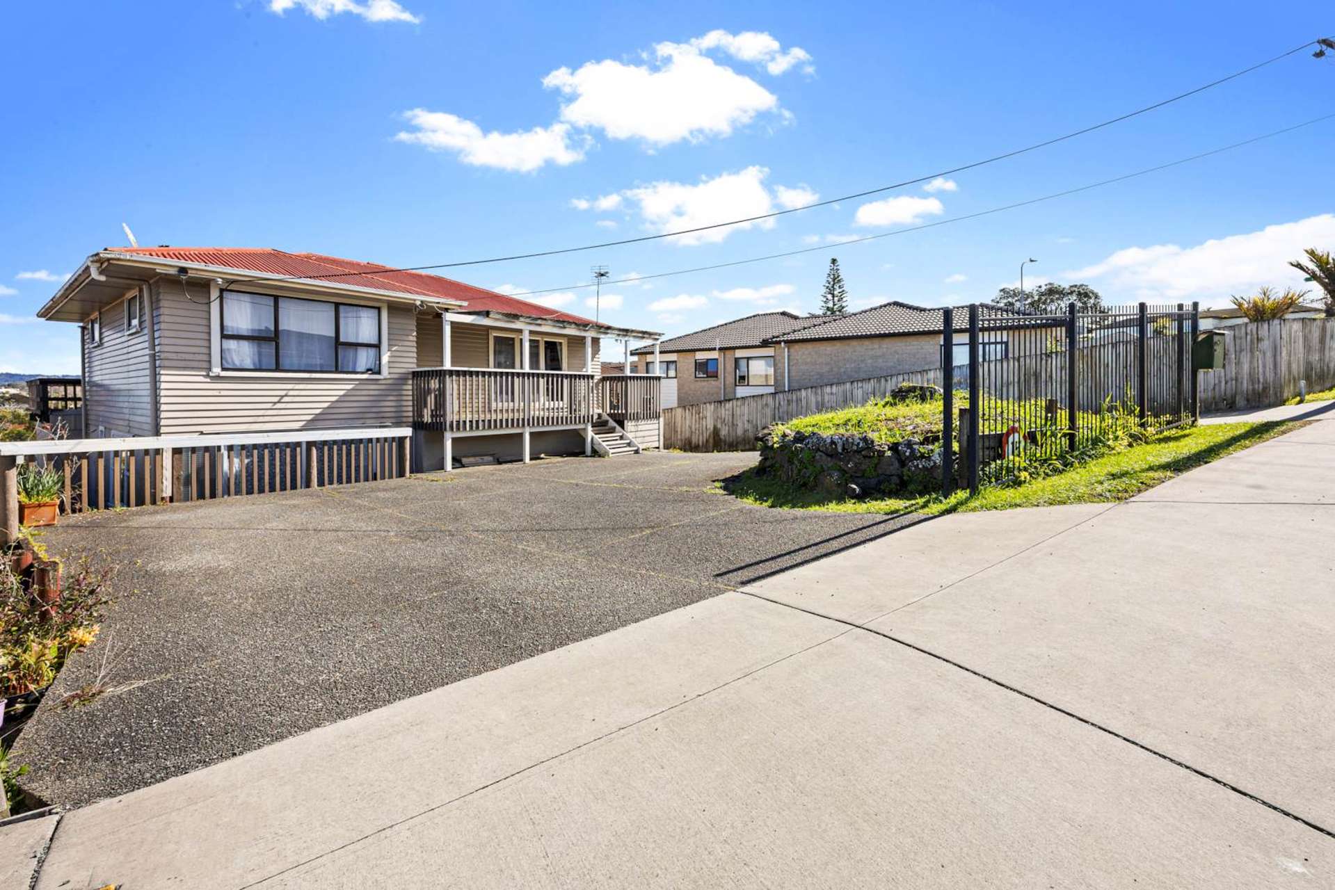 15 Colwill Road Massey_0