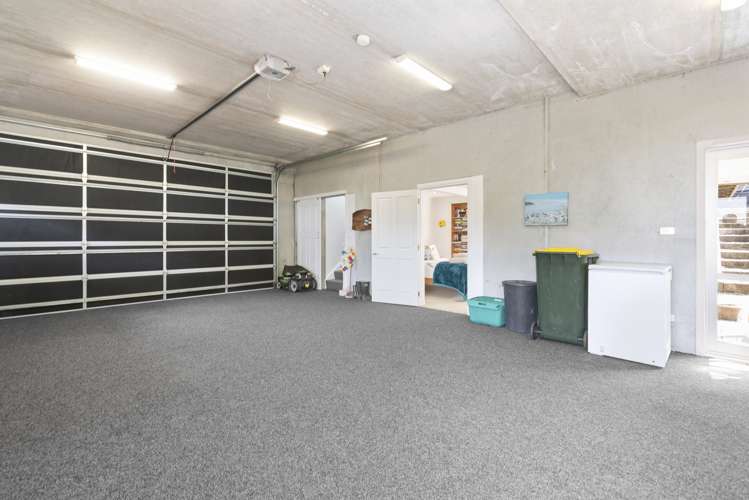 18 Robbie Street Foxton Beach_22