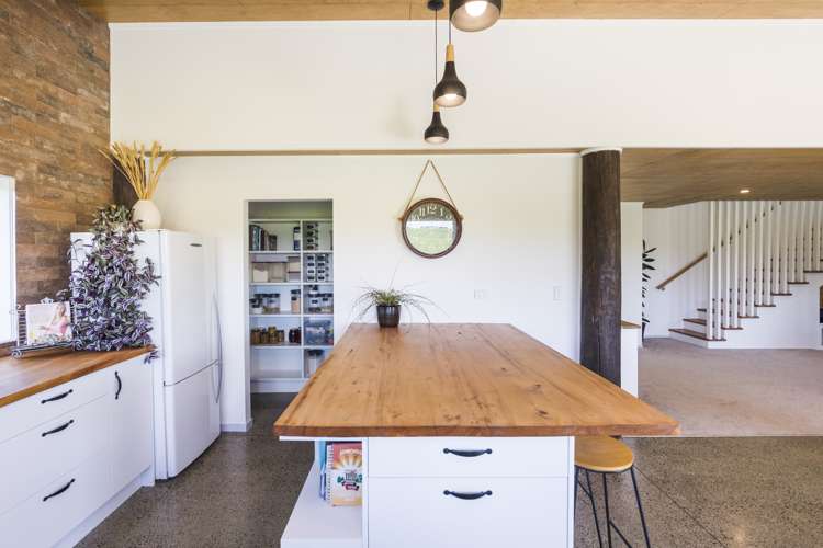 34 Highland View Drive Tokomaru_9