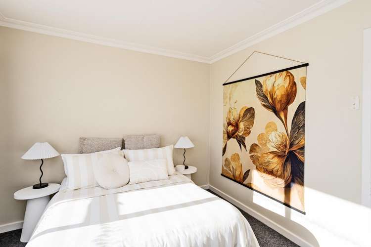 93 Conway Crescent Glengarry_6