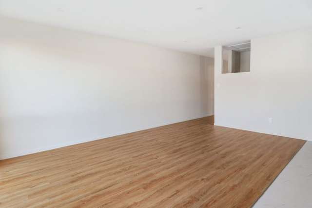 19B Tributary Parade Karaka_3